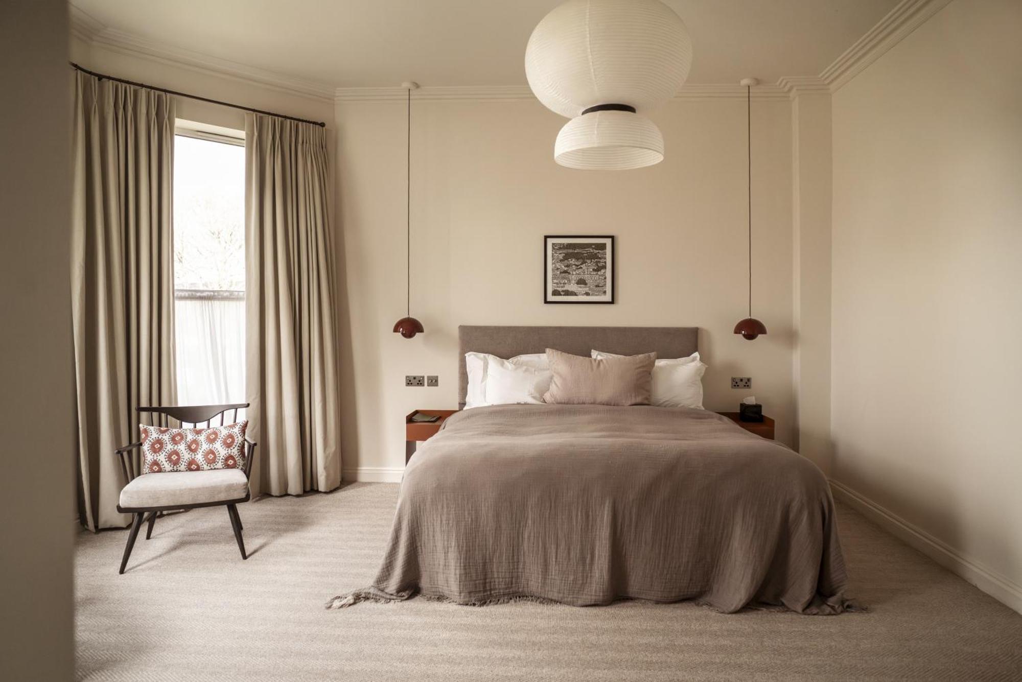 Leighton House - Boutique Guesthouse Bath Exterior foto A bedroom at the hotel